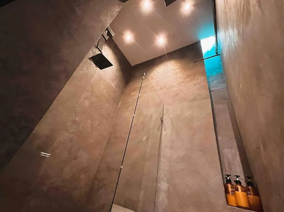 Suite Jacuzzi Provenza Problado Medellin Apartment